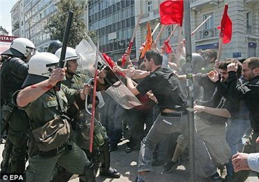 greek+riots.png